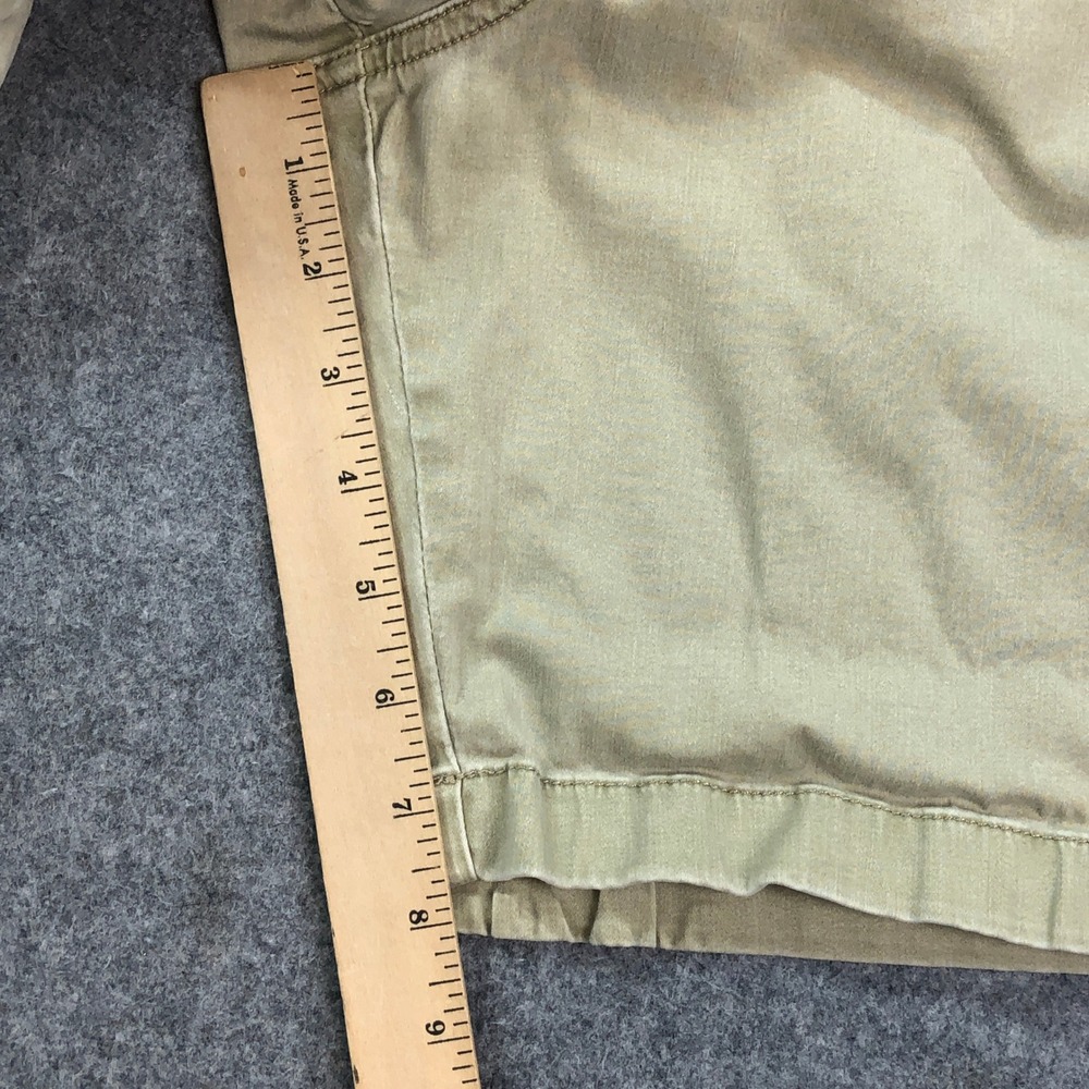 Tommy Bahama Mens Chino Shorts 33x8 Khaki Beige Regular Fit Resort Island Blend - Picture 9 of 12